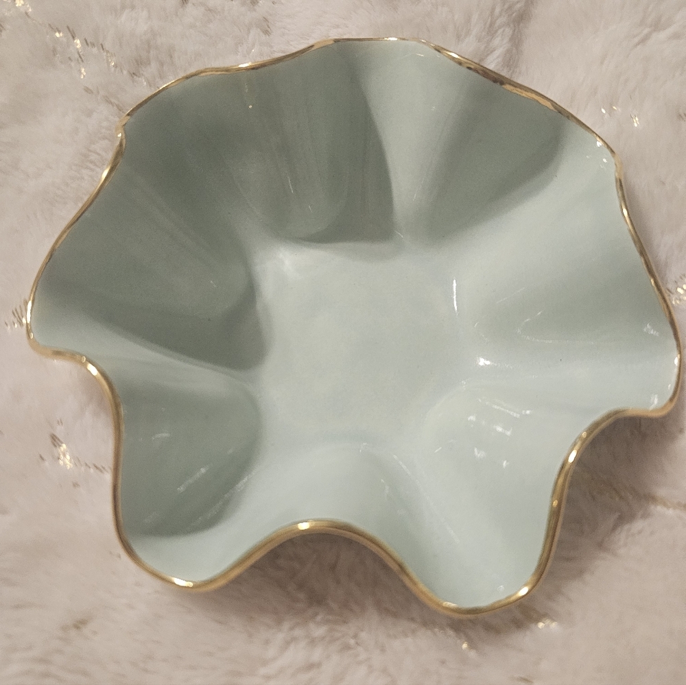 Susan Gordon Adorn Wavy Bowl
